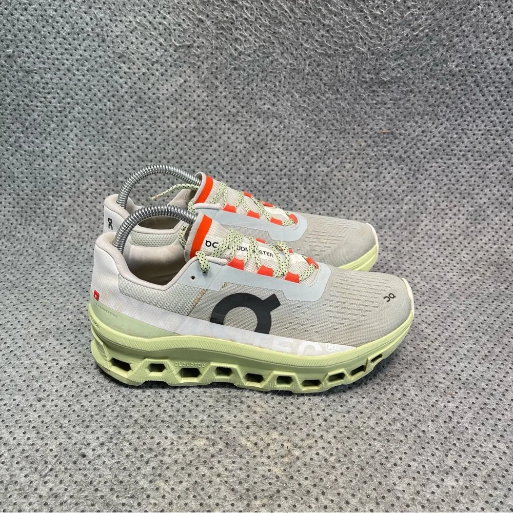On Cloud Cloudmaster Running Shoes Size 8.5 Women’s - Picture 5 of 12